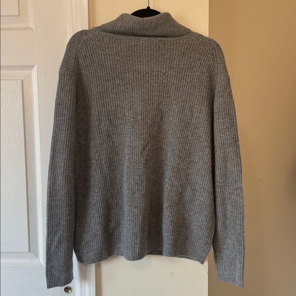 Quince Mongolian cashmere sweater - Picture 7 of 7